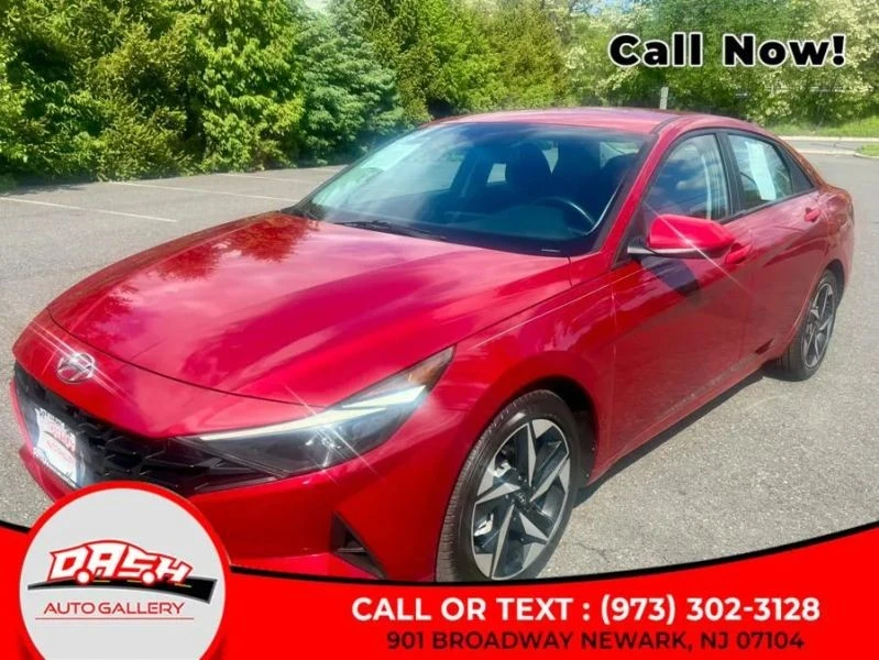 2023 Hyundai Elantra - Image 9 of 12