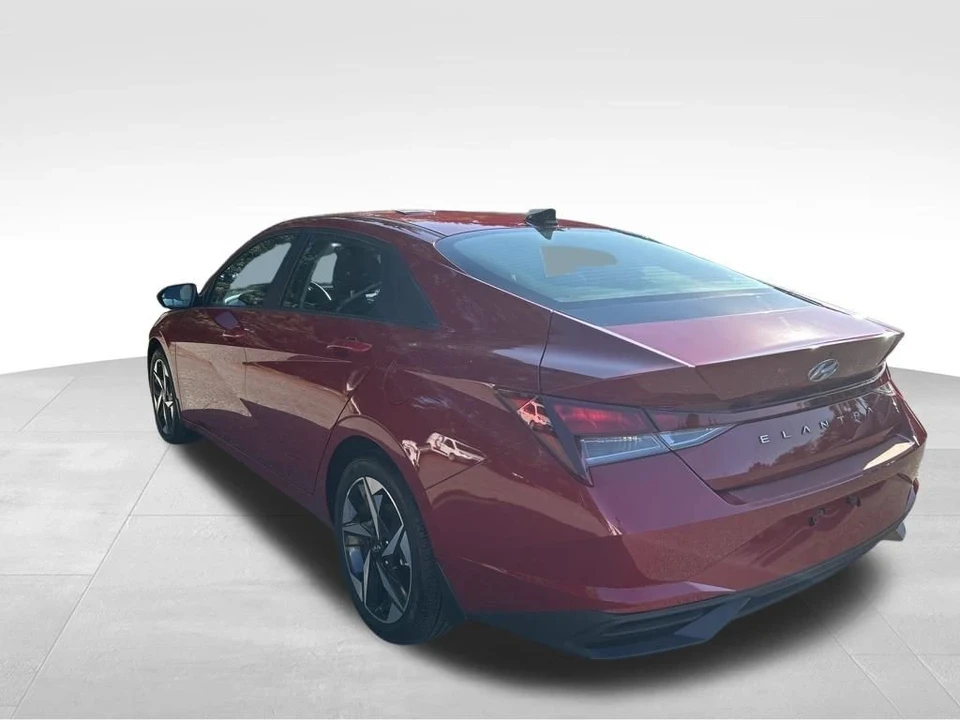 2023 Hyundai Elantra - Image 3 of 12