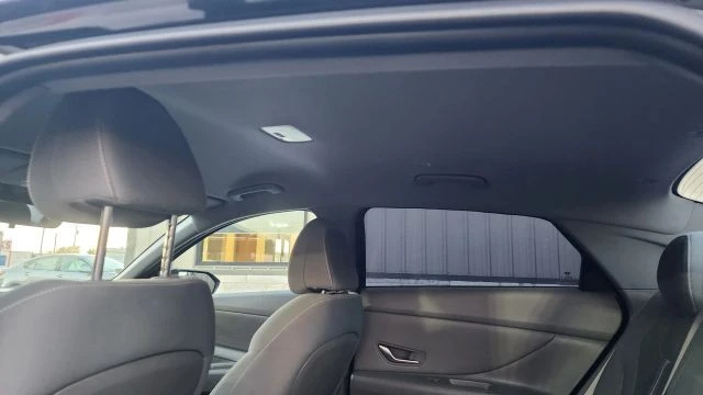 2023 Hyundai Elantra - Image 19 of 21
