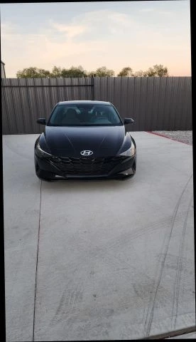 2023 Hyundai Elantra - Image 2 of 21