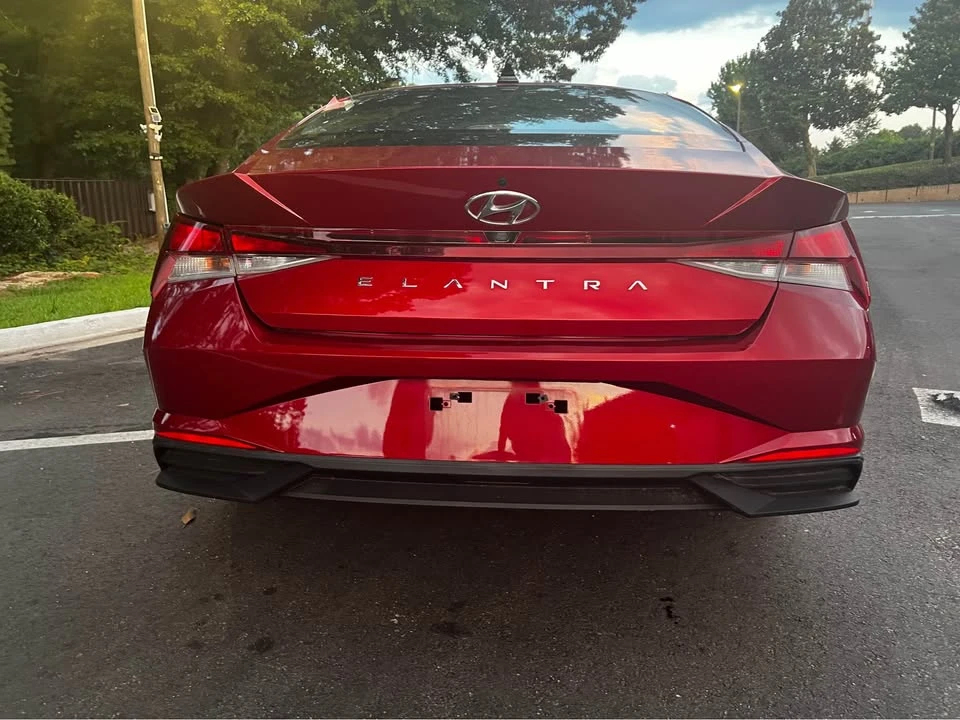 2023 Hyundai Elantra - Image 5 of 11