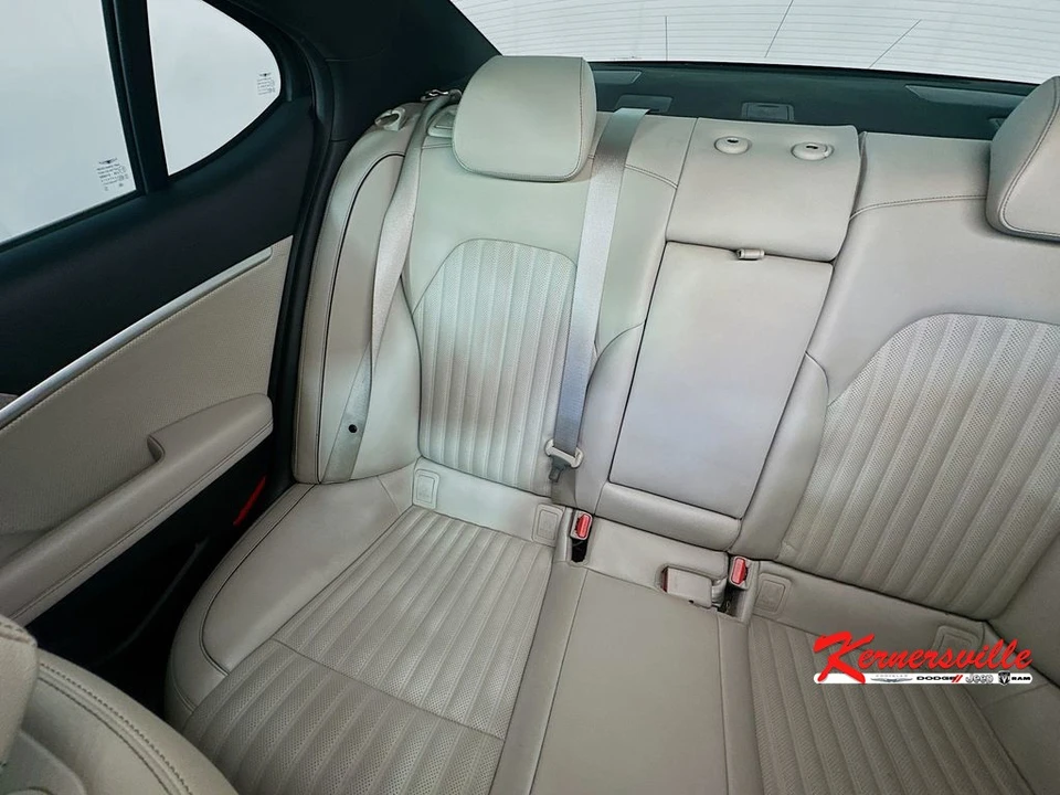 2023 Hyundai Genesis - Image 12 of 21