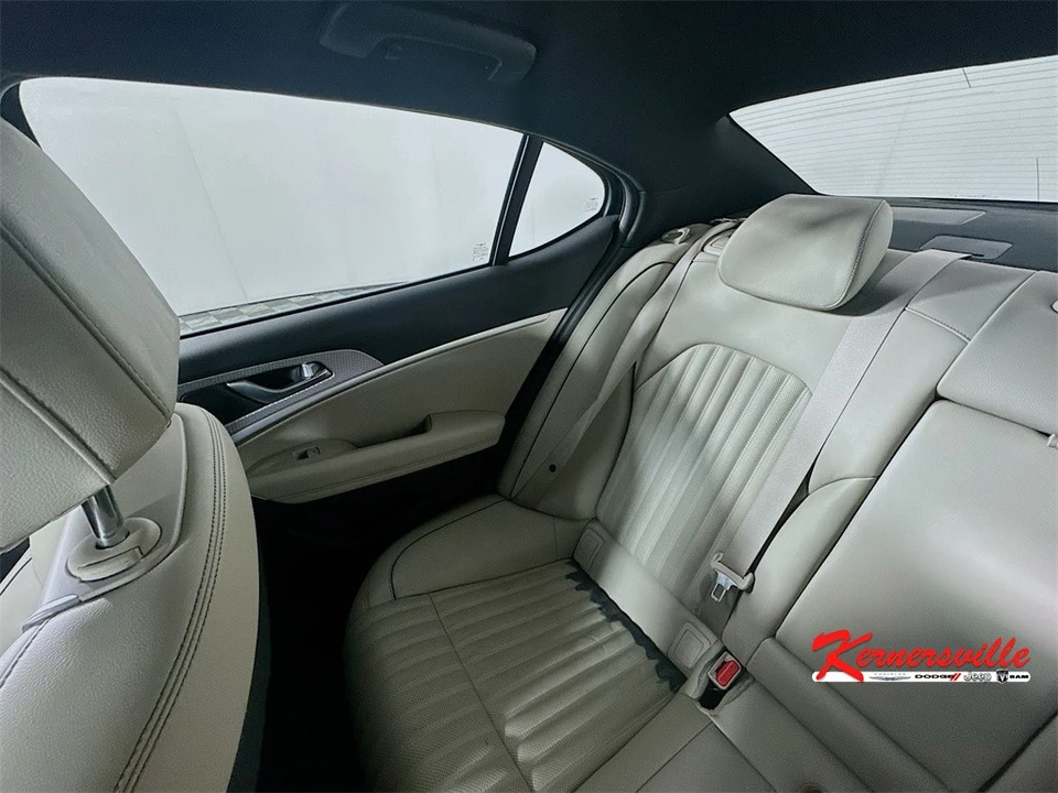 2023 Hyundai Genesis - Image 12 of 21