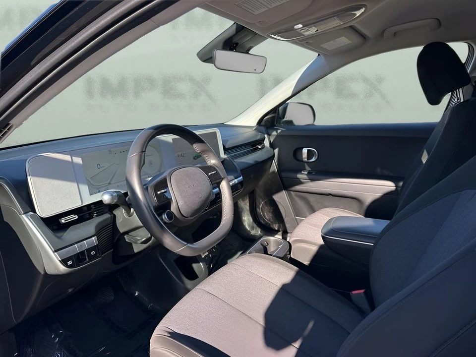 2023 Hyundai Ioniq 5 - Image 9 of 12