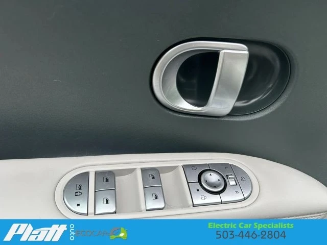 2023 Hyundai Ioniq 5 - Image 18 of 31