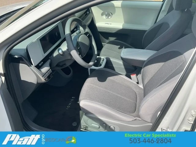 2023 Hyundai Ioniq 5 - Image 19 of 31