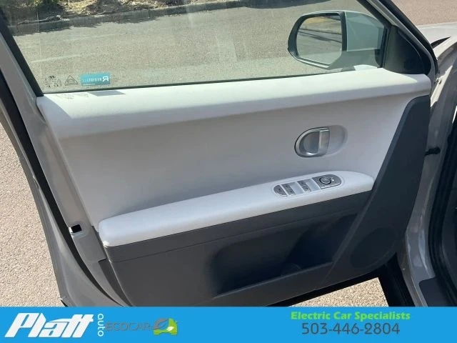 2023 Hyundai Ioniq 5 - Image 17 of 31