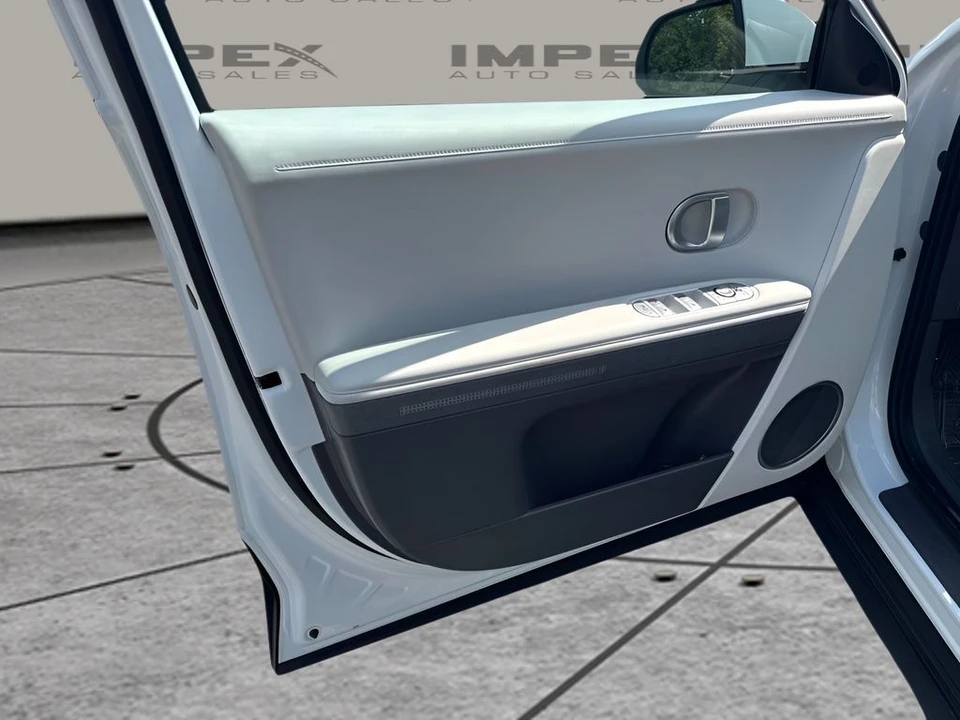 2023 Hyundai Ioniq 5 - Image 20 of 29