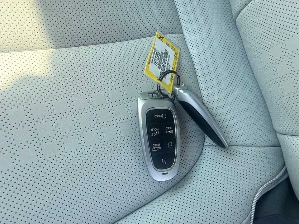 2023 Hyundai Ioniq 5 - Image 26 of 29