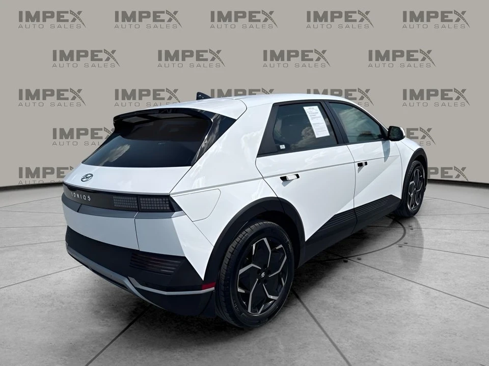 2023 Hyundai Ioniq 5 - Image 5 of 29