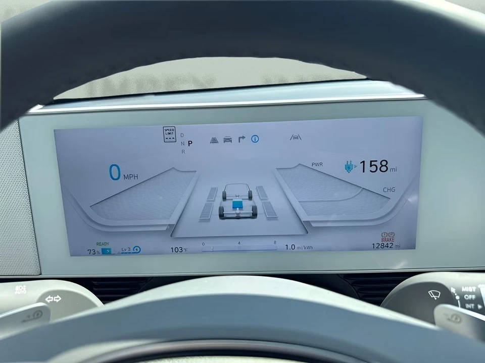 2023 Hyundai Ioniq 5 - Image 18 of 29