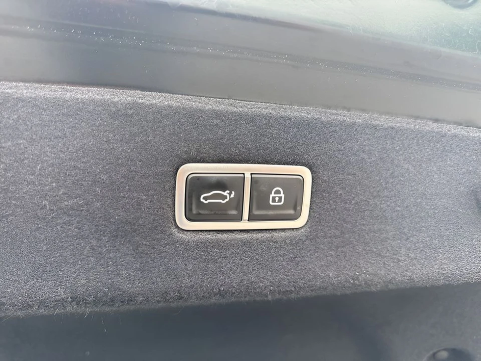 2023 Hyundai Ioniq 5 - Image 28 of 31