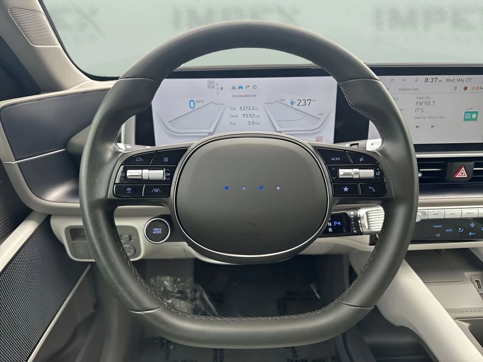2023 Hyundai Ioniq 5 - Image 13 of 31