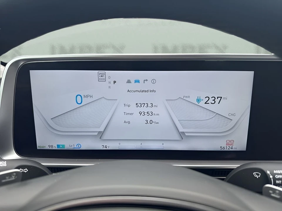 2023 Hyundai Ioniq 5 - Image 22 of 31