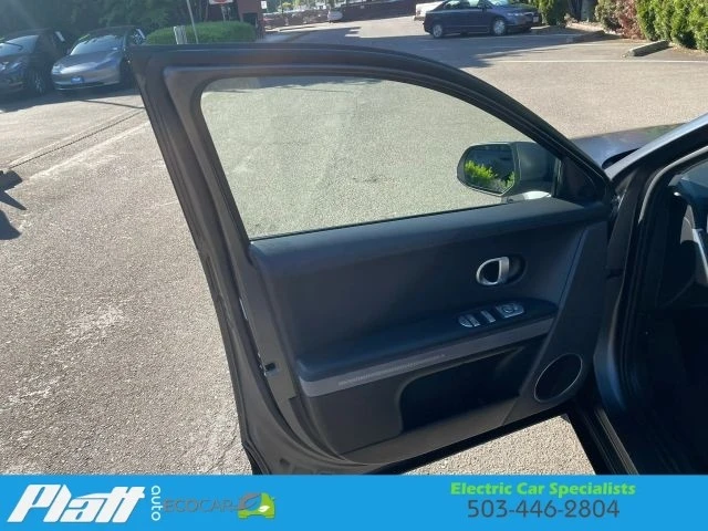 2023 Hyundai Ioniq 5 - Image 19 of 31