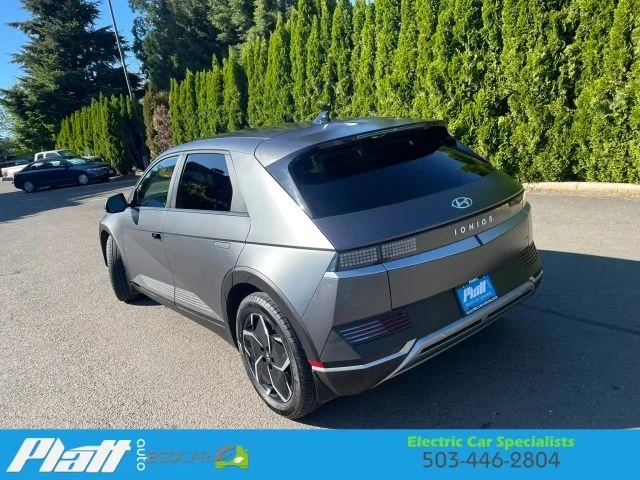 2023 Hyundai Ioniq 5 - Image 8 of 31