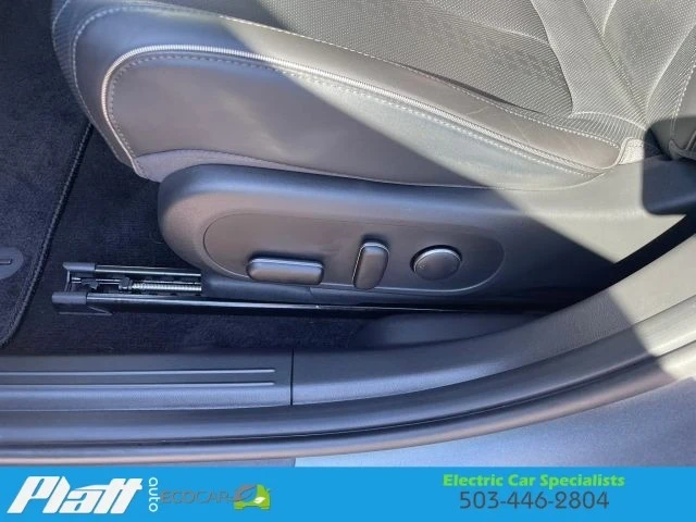 2023 Hyundai Ioniq 5 - Image 22 of 31