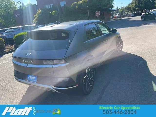 2023 Hyundai Ioniq 5 - Image 10 of 31