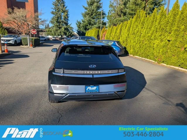 2023 Hyundai Ioniq 5 - Image 2 of 12