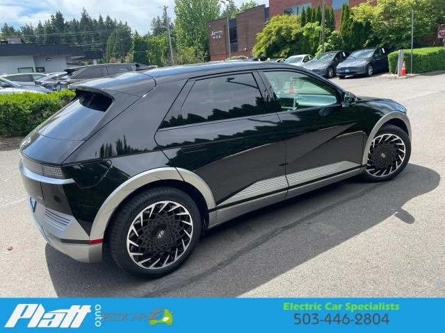 2023 Hyundai Ioniq 5 - Image 13 of 31