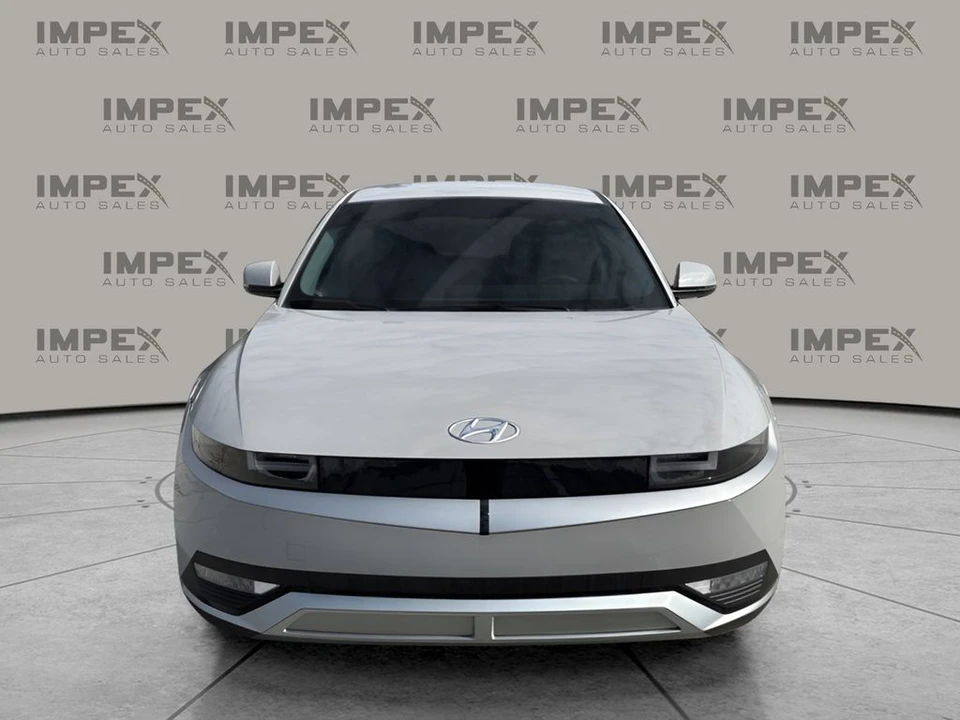 2023 Hyundai Ioniq 5 - Image 8 of 31