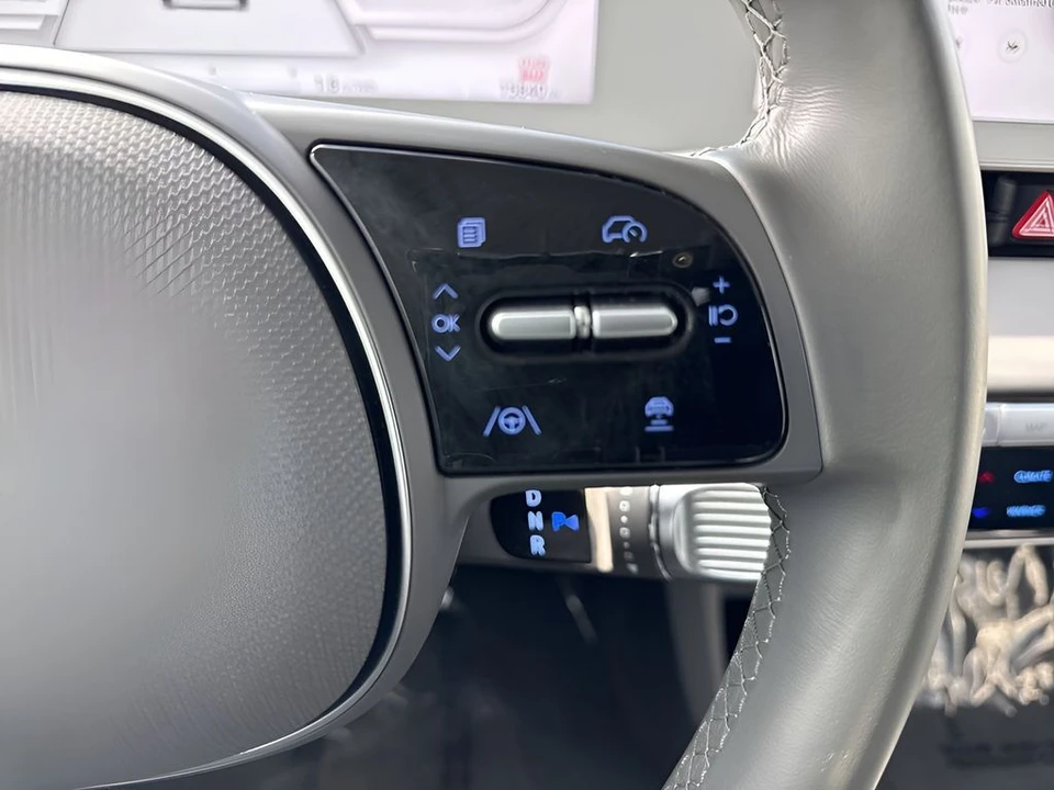 2023 Hyundai Ioniq 5 - Image 15 of 31