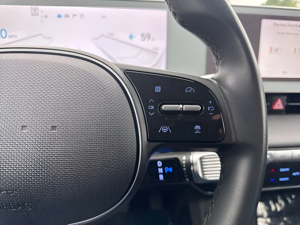 2023 Hyundai Ioniq 5 - Image 16 of 31