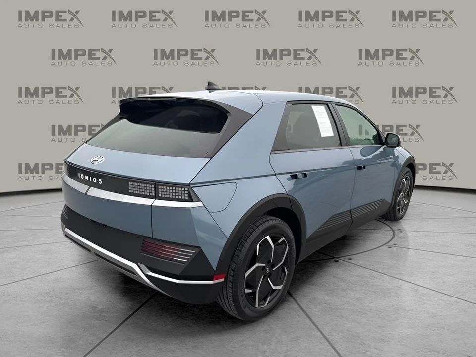 2023 Hyundai Ioniq 5 - Image 5 of 31