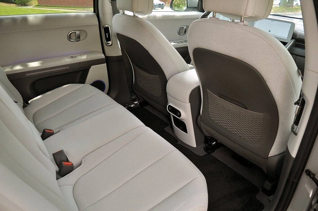 2023 Hyundai Ioniq 5 - Image 13 of 15