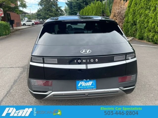 2023 Hyundai Ioniq 5 - Image 8 of 31