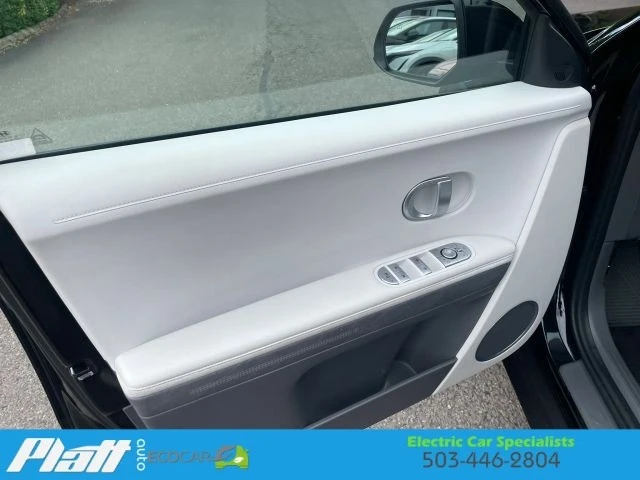 2023 Hyundai Ioniq 5 - Image 19 of 31