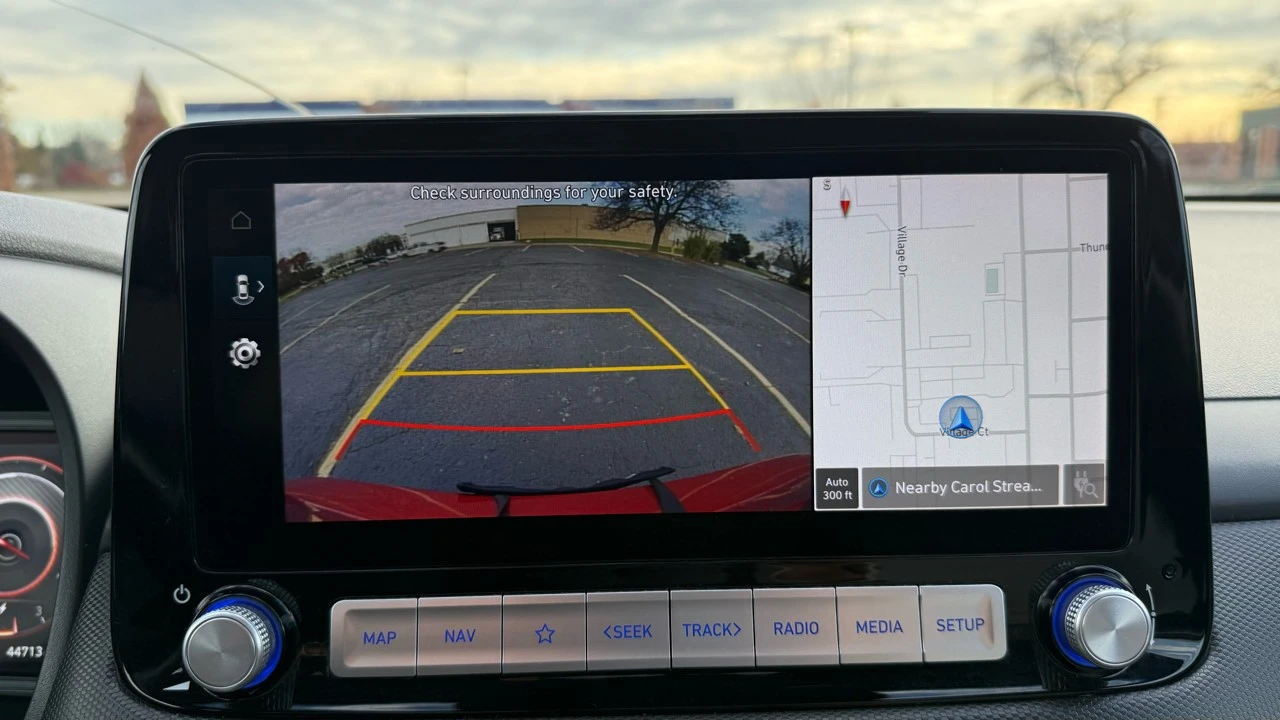 2023 Hyundai Kona - Image 18 of 21