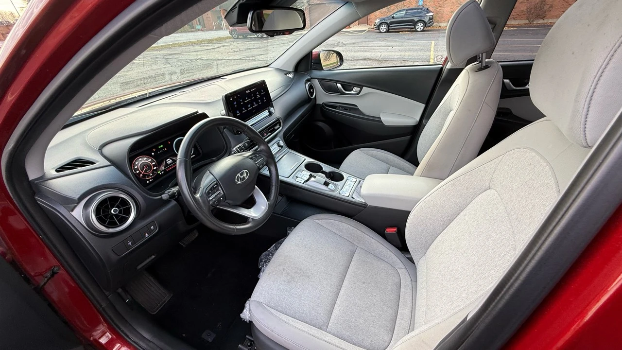 2023 Hyundai Kona - Image 9 of 21
