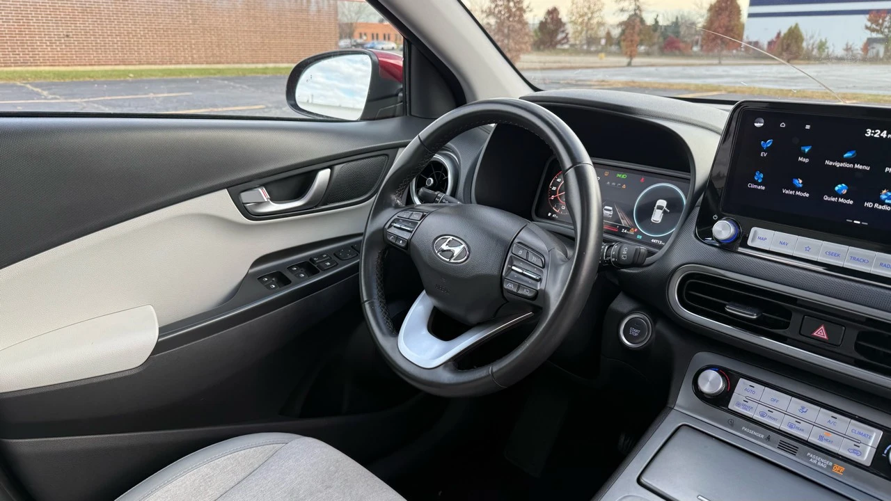 2023 Hyundai Kona - Image 13 of 21