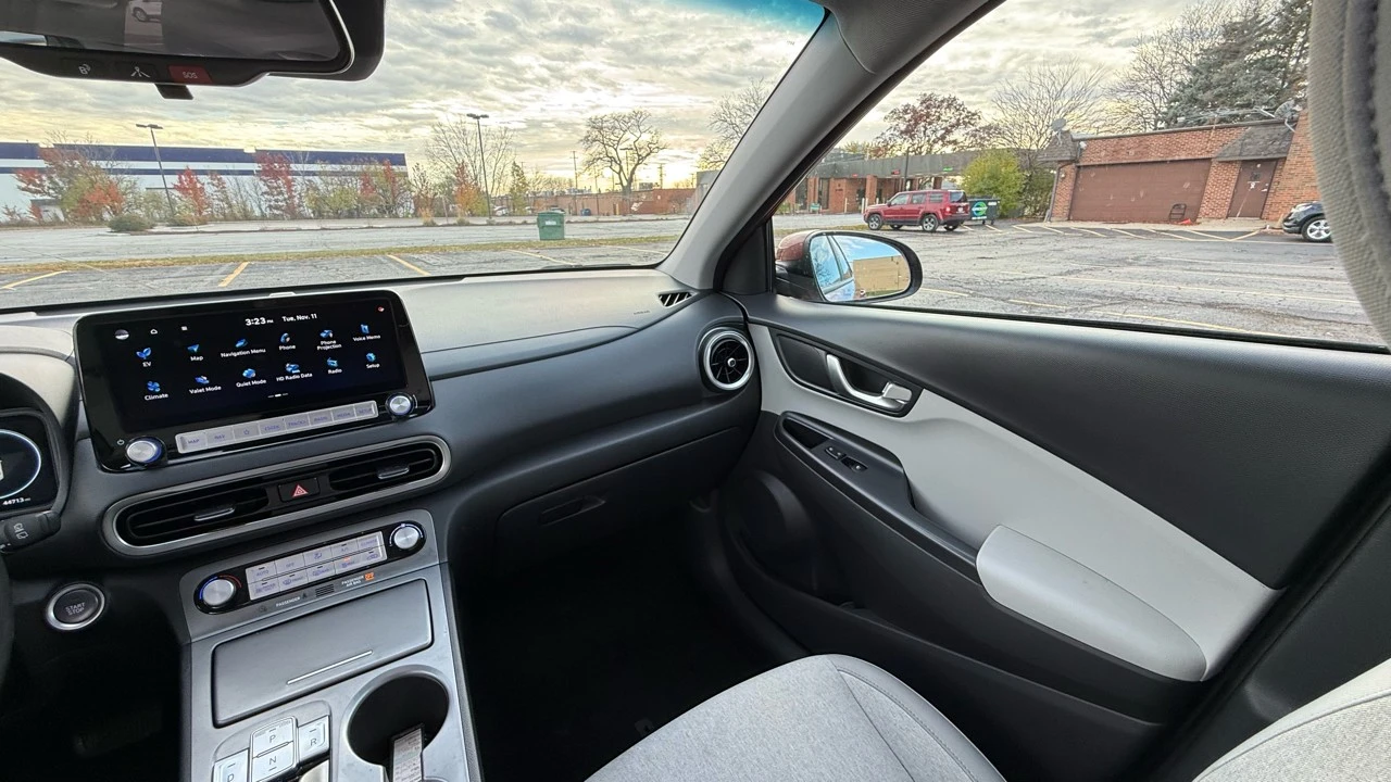 2023 Hyundai Kona - Image 19 of 21