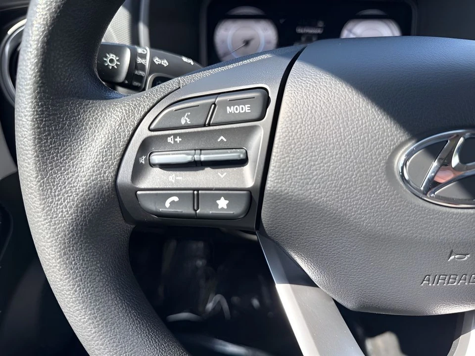 2023 Hyundai Kona - Image 14 of 21