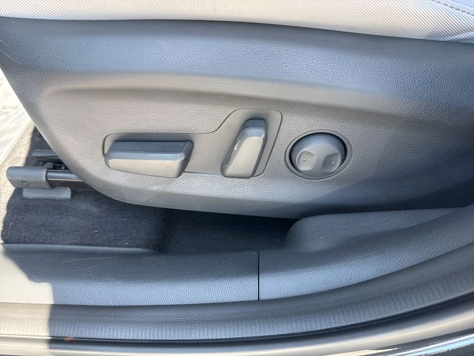 2023 Hyundai Kona - Image 10 of 21
