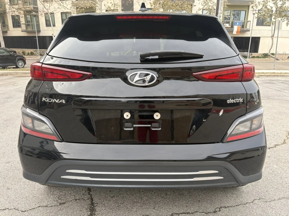 2023 Hyundai Kona - Image 7 of 21