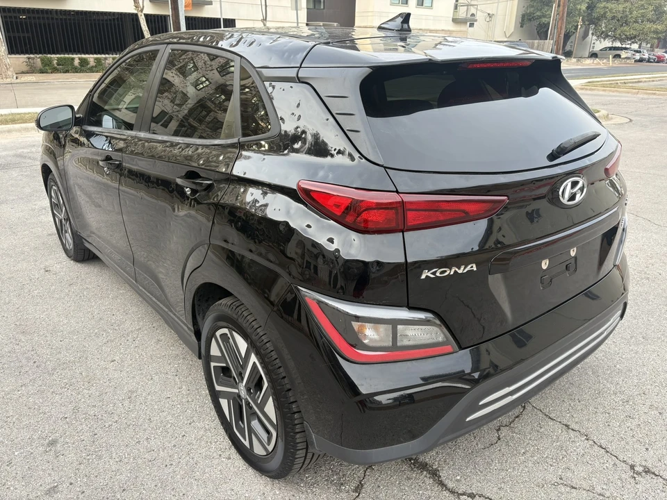 2023 Hyundai Kona - Image 5 of 21