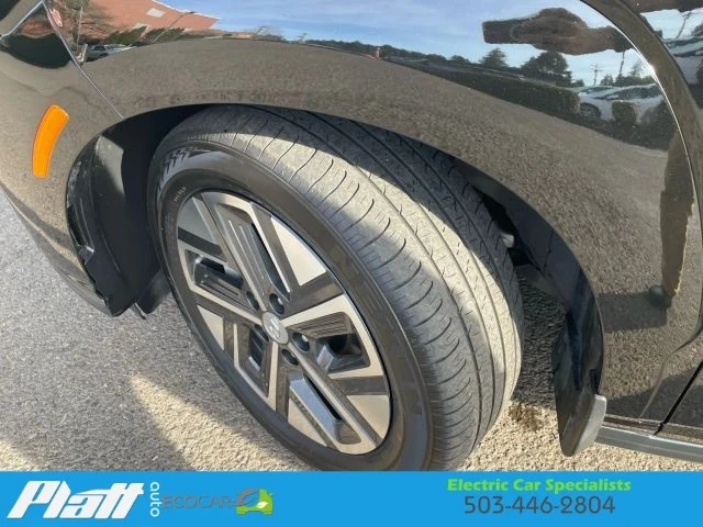 2023 Hyundai Kona - Image 18 of 21