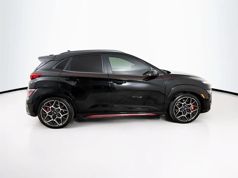 2023 Hyundai Kona - Image 8 of 16