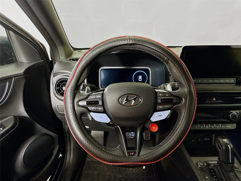 2023 Hyundai Kona - Image 10 of 16