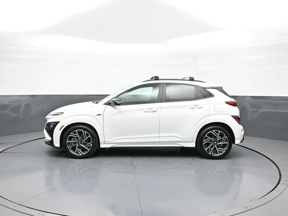 2023 Hyundai Kona - Image 9 of 21