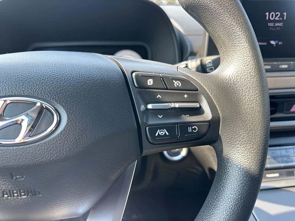 2023 Hyundai Kona - Image 14 of 21