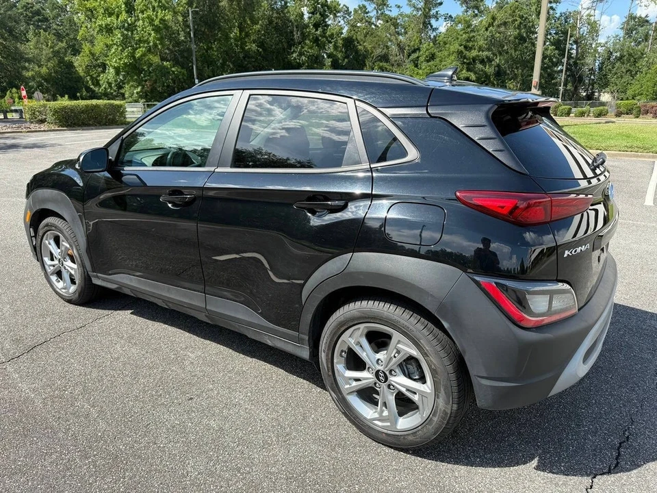 2023 Hyundai Kona - Image 8 of 21