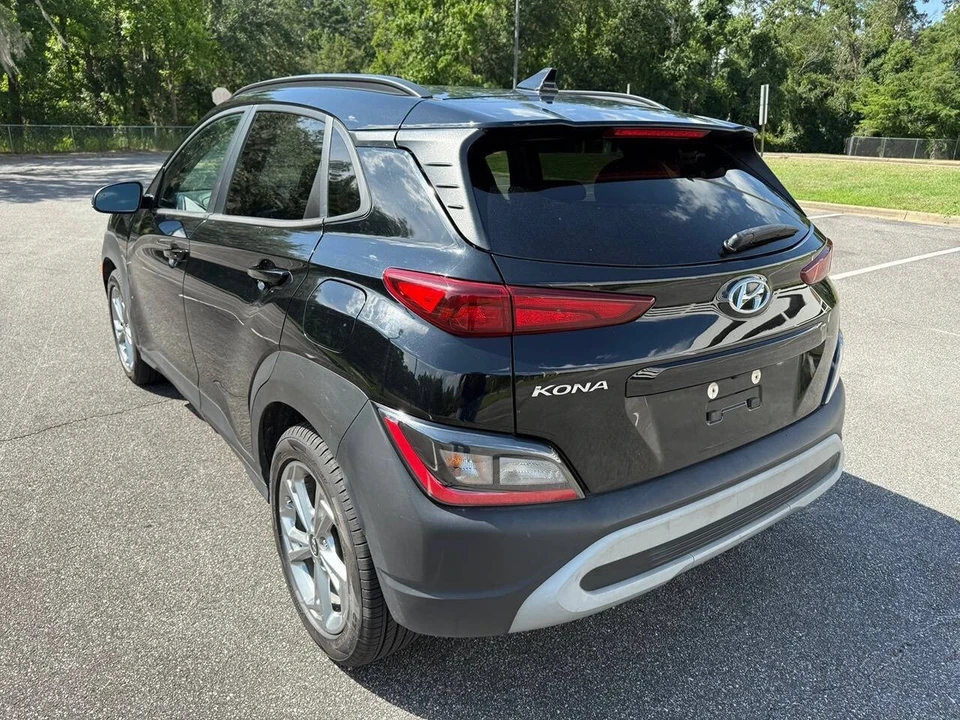 2023 Hyundai Kona - Image 9 of 21