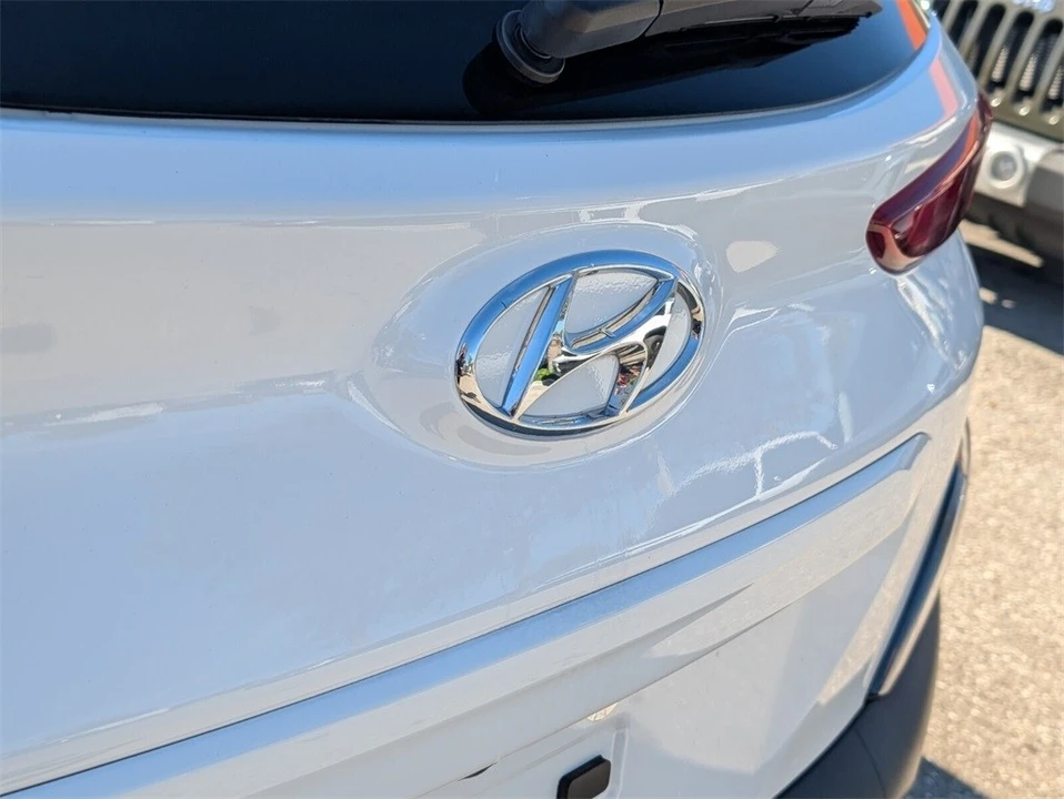 2023 Hyundai Kona - Image 14 of 21