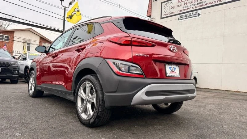 2023 Hyundai Kona - Image 10 of 12
