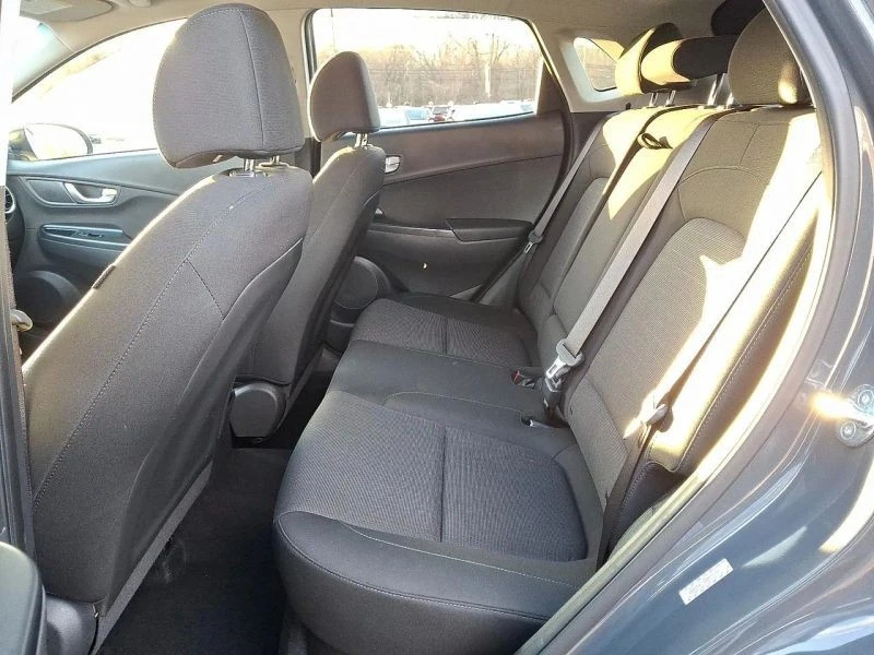 2023 Hyundai Kona - Image 10 of 12