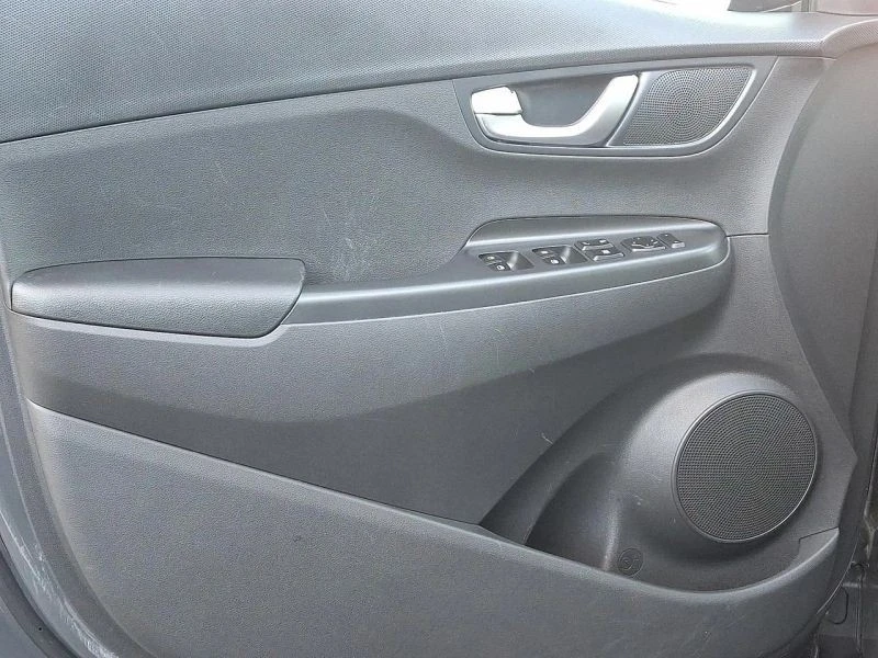 2023 Hyundai Kona - Image 11 of 12